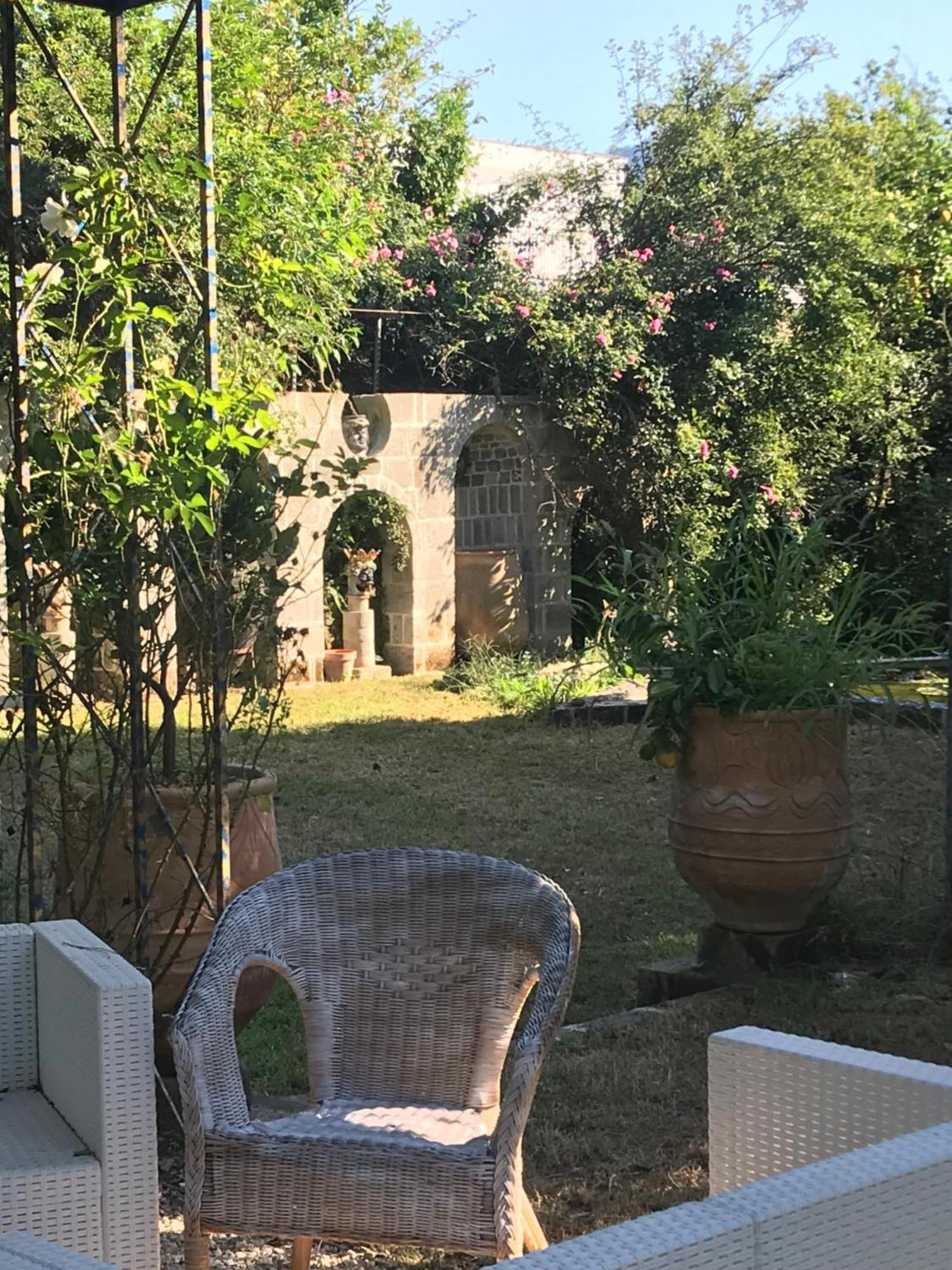 La Gallina Felice B&B เมตา ภายนอก รูปภาพ